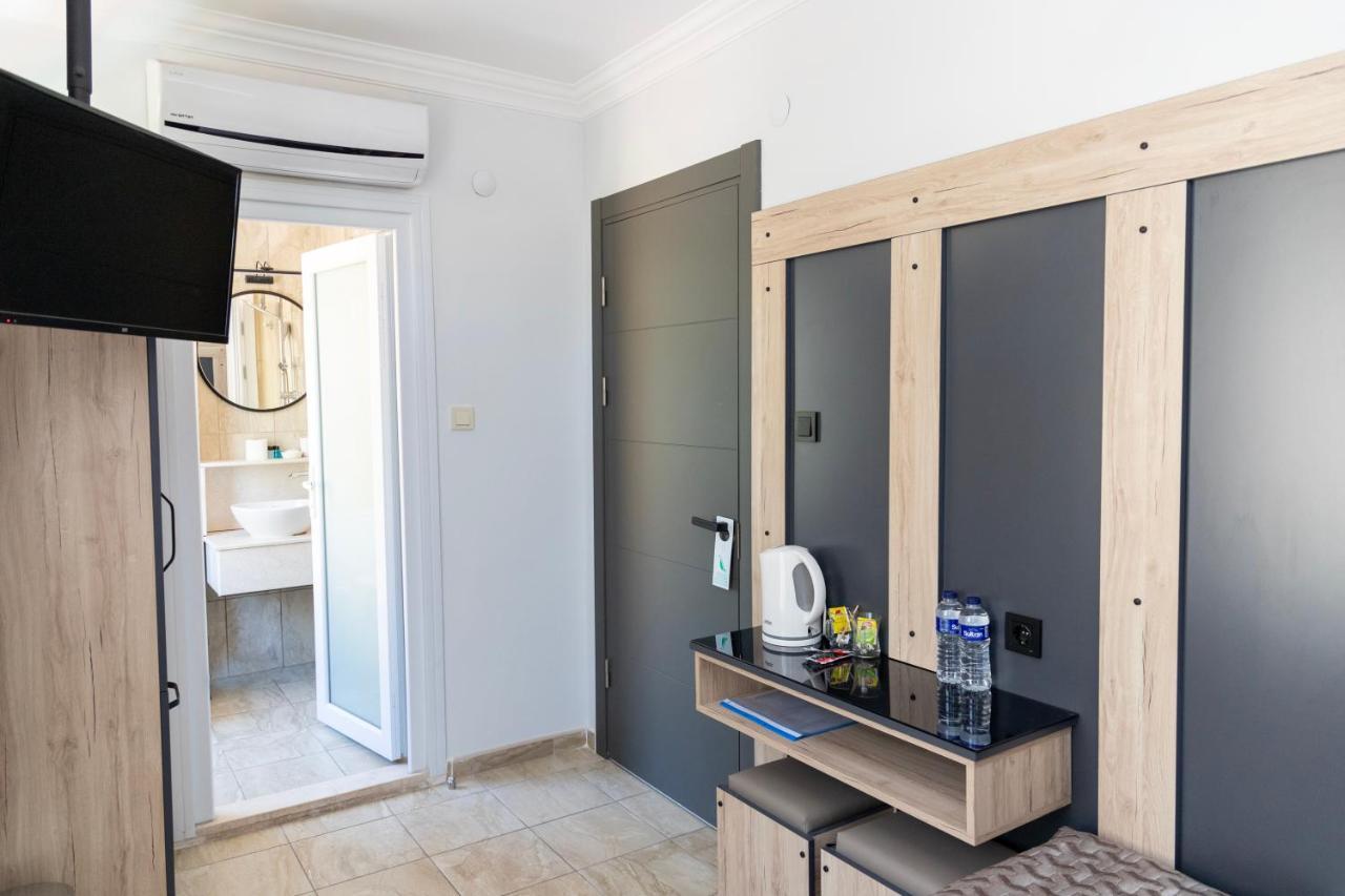 Galley Hotel Istanbul Exterior photo